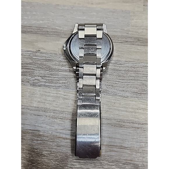 Timex Expedition Indiglo Quartz – Men's Field Watch, 50M WR, New Battery - Picture 4 of 6